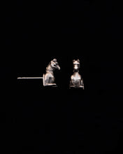Load image into Gallery viewer, Gargouille Stud