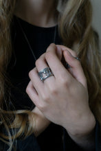 Load image into Gallery viewer, Church Ring